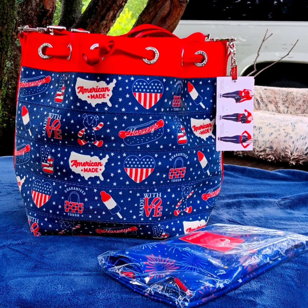 Harveys 4th of July Park Hopper Purse